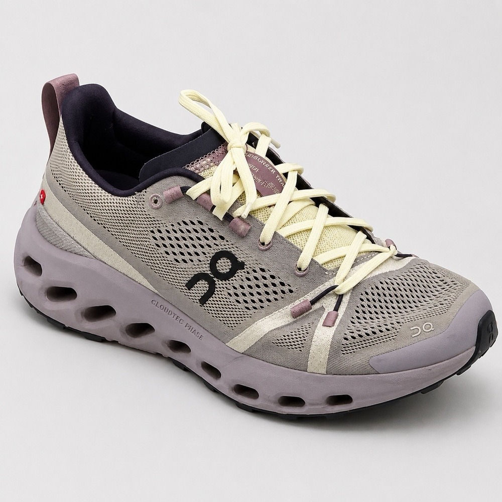 On Shoes Women 11 Seedling Lilac Purple Cloudsurfer Trail Run 3WE10102149 Flaw